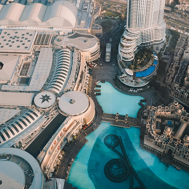 Dubai <br> Fountain